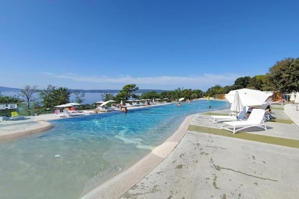 Privilege Resorts Exclusive Camping Villas Selce Exterior photo