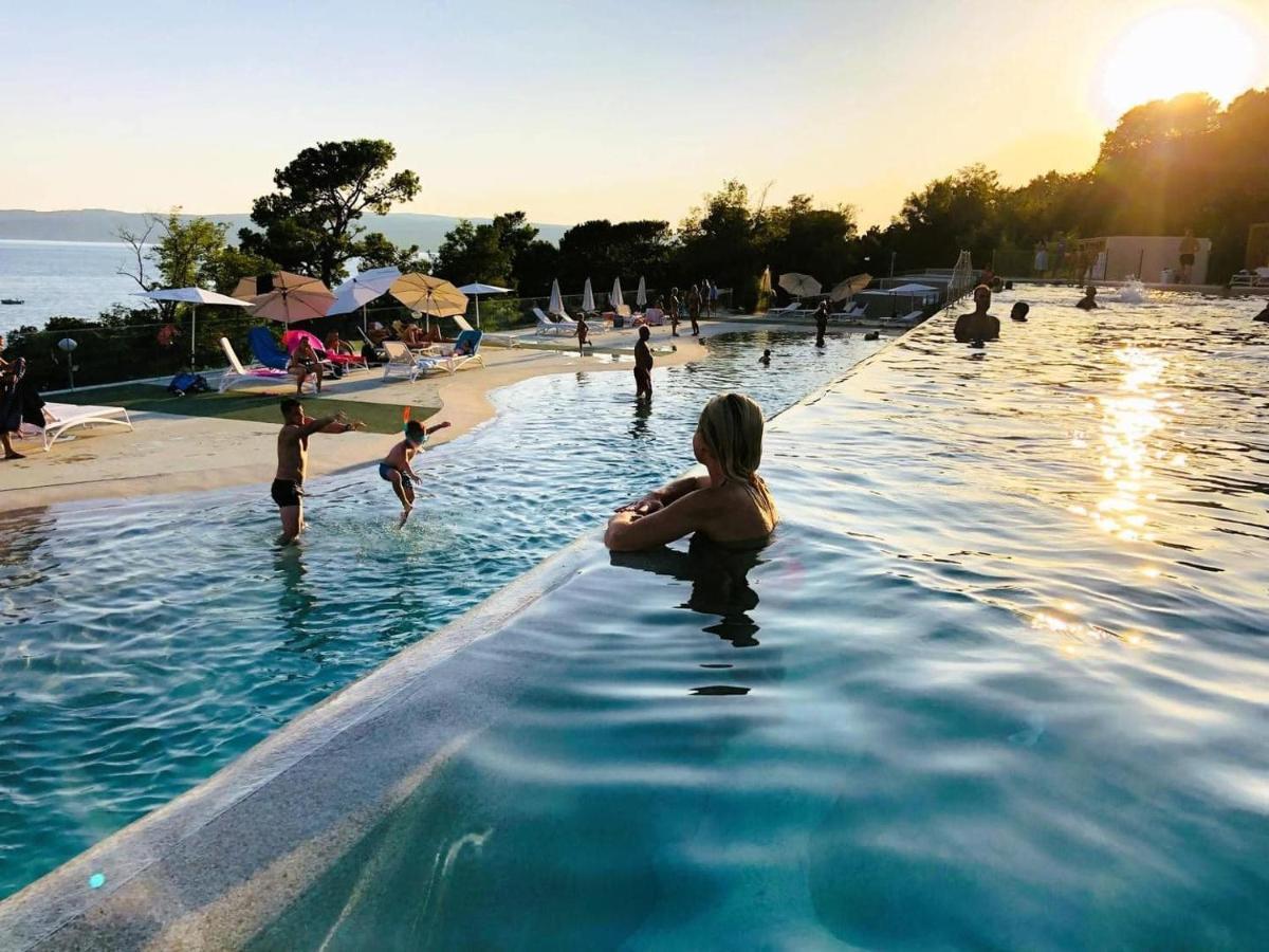 Privilege Resorts Exclusive Camping Villas Selce Exterior photo